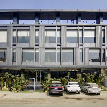 Hotel The Prithvi Near Delhi Airport Nové Dillí Exteriér fotografie
