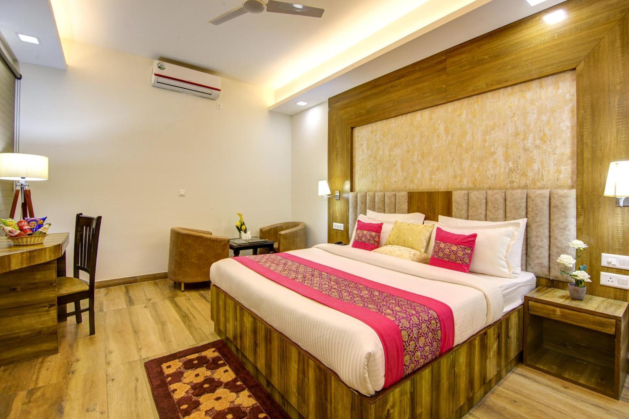 Hotel The Prithvi Near Delhi Airport Nové Dillí Exteriér fotografie