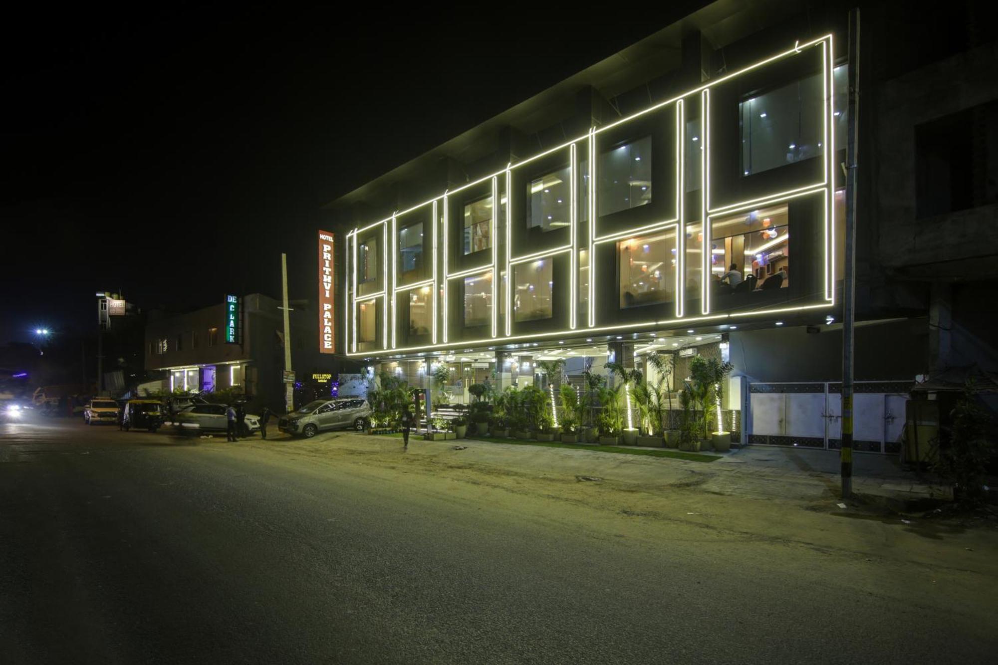 Hotel The Prithvi Near Delhi Airport Nové Dillí Exteriér fotografie